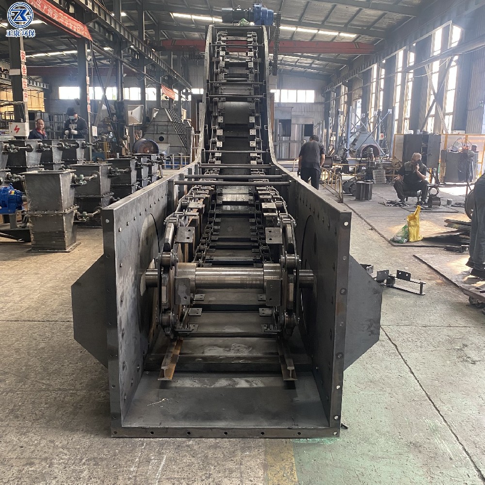 大型链斗输送机